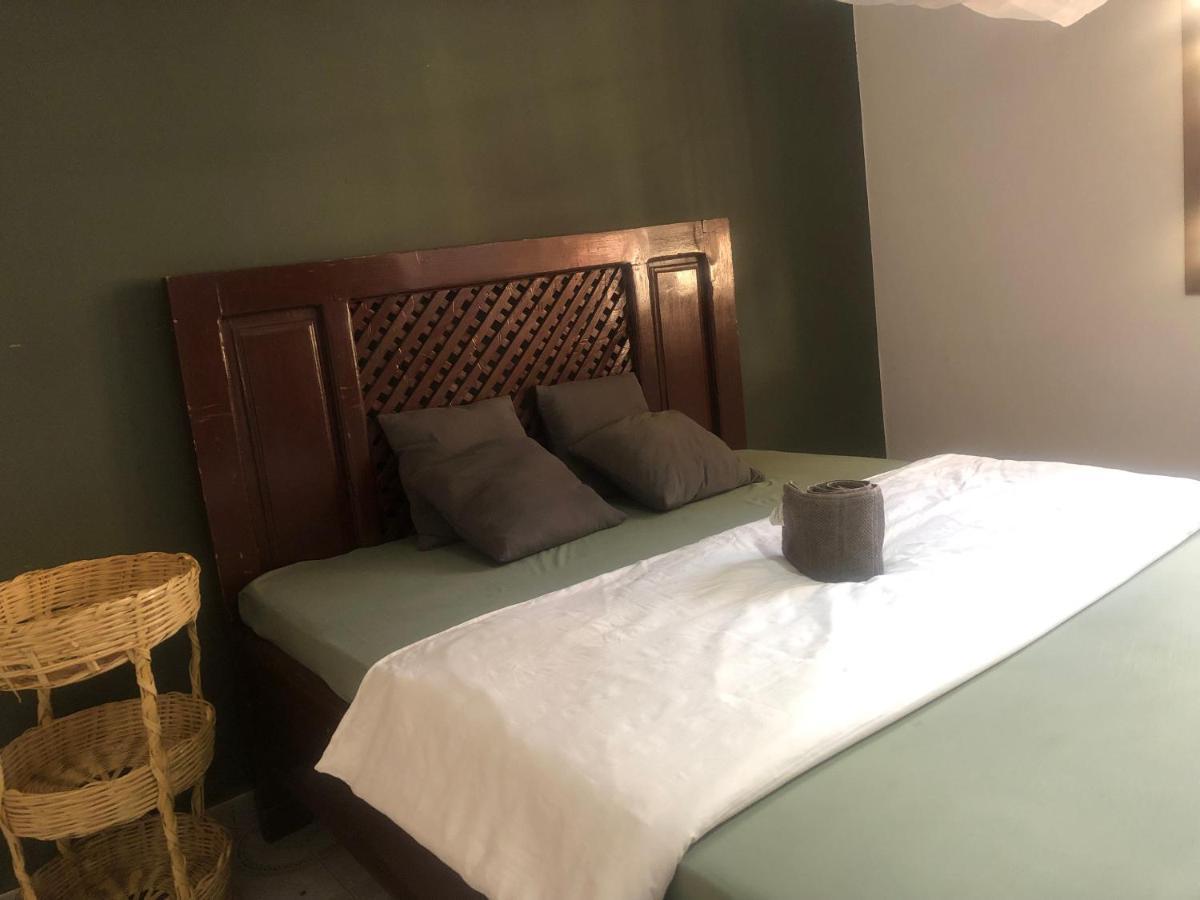 Safari Adventures-House Bed & Breakfast อารูชา ภายนอก รูปภาพ
