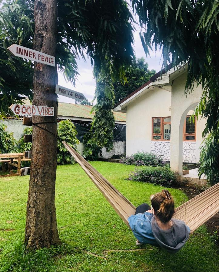 Safari Adventures-House Bed & Breakfast อารูชา ภายนอก รูปภาพ